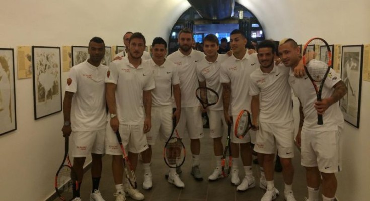 Totti.e.compagni.tennisti.per_.beneficen